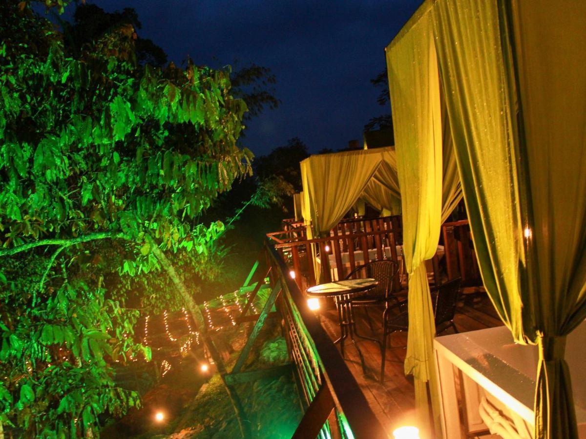 Rustcamps Glamping Resort Гентинг-Хайлендс Экстерьер фото