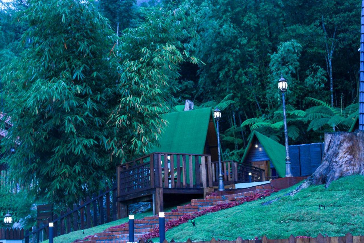 Rustcamps Glamping Resort Гентинг-Хайлендс Экстерьер фото