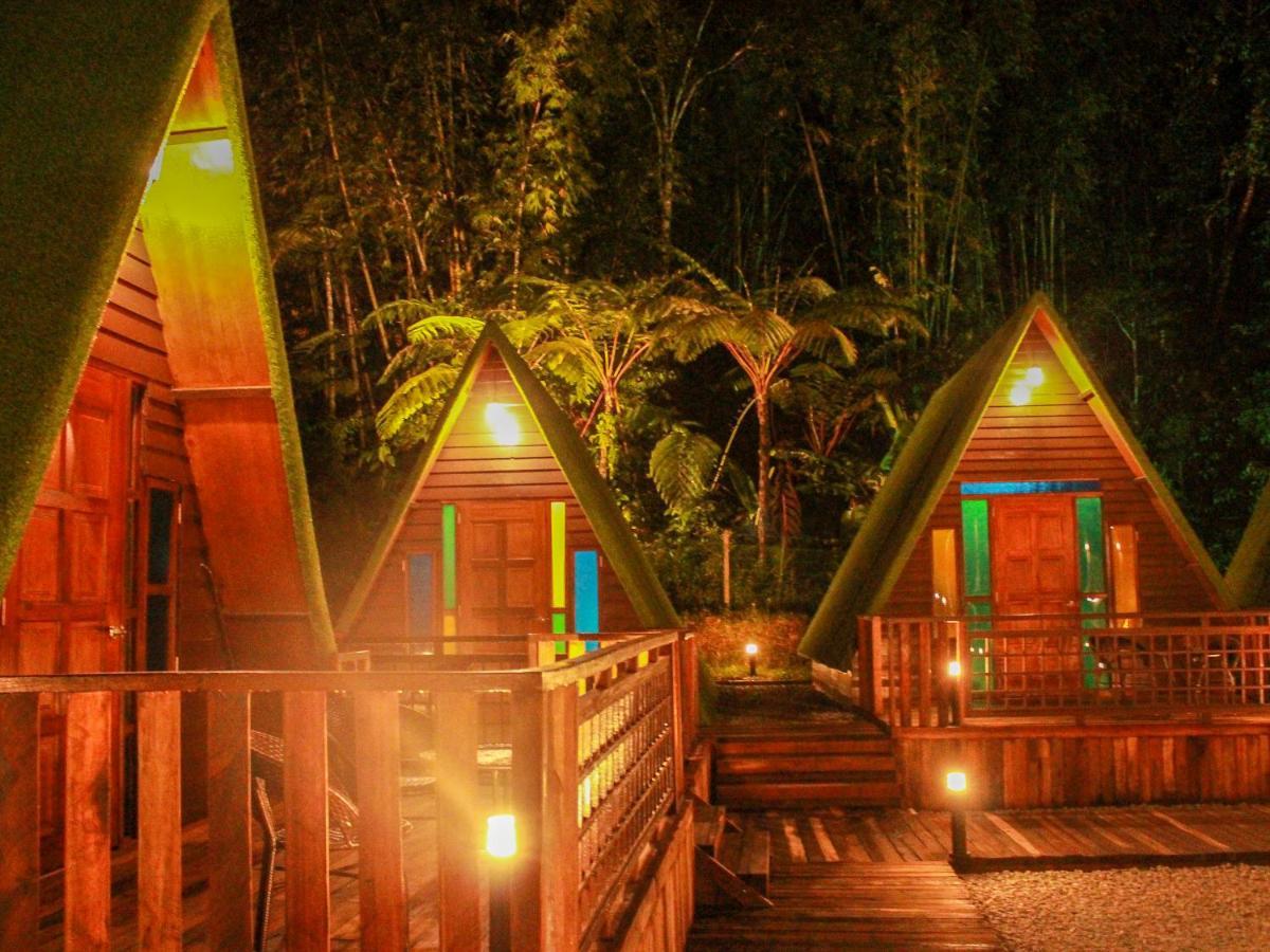 Rustcamps Glamping Resort Гентинг-Хайлендс Экстерьер фото
